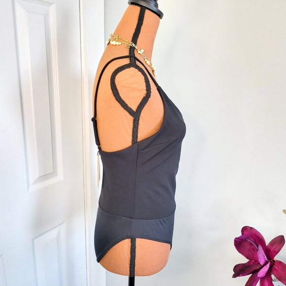 H&M WIRED PLUNGE NECK BODYSUIT NWT - Picture 3 of 10